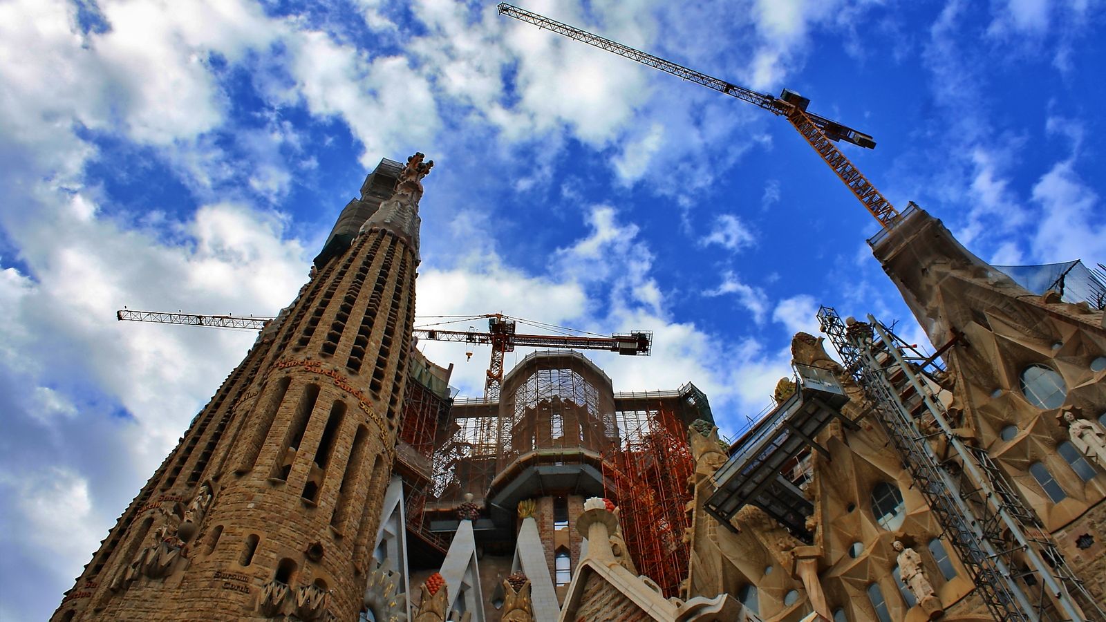 The World's Most Notorious Unfinished Buildings
