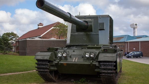 5 Weird British Tanks